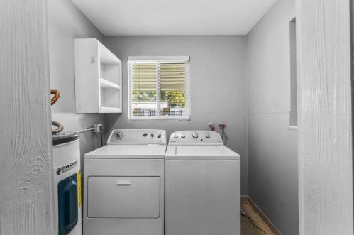 401 12 Ave, Boynton Beach FL  33435-6034 exterior