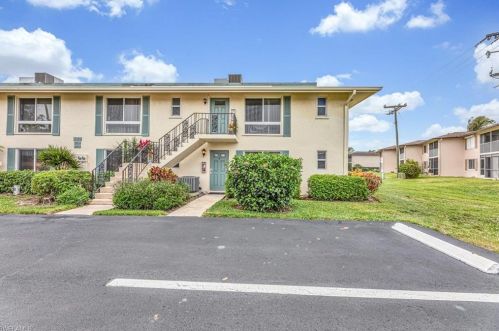 102 Teryl Rd, Naples, FL 34112-6003