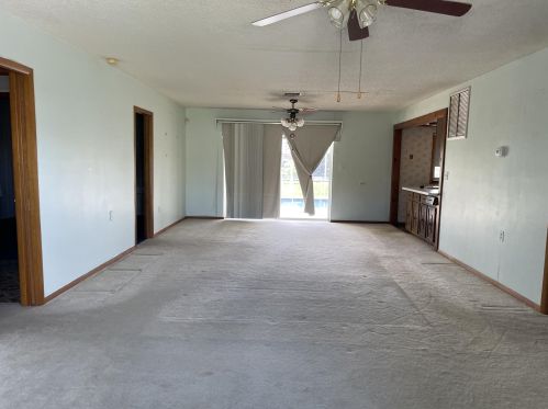 408 Holden Ter, Fort Pierce, FL 34984-3540
