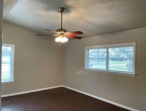 2206 19th Ave, Texas City, TX 77590-4835