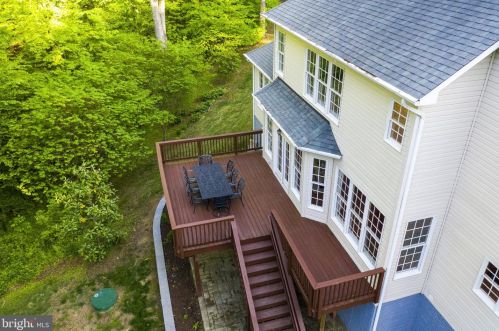 20 Hartlake Dr, Fredericksburg VA  22406-4635 exterior