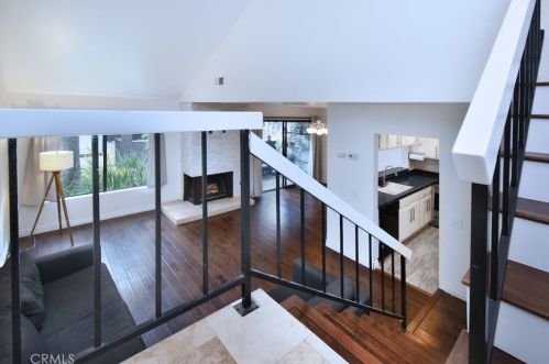 15050 Sherman Way, Van Nuys CA  91405-2127 exterior