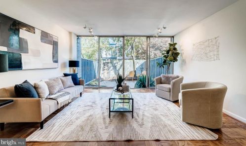 358 N St, Washington, DC 20024-2904