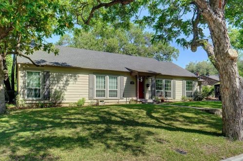 1329 Smilax Ave, Fort Worth TX  76111-1426 exterior