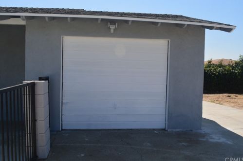 596 Ramona Ave, San Bernardino CA  92411-2524 exterior