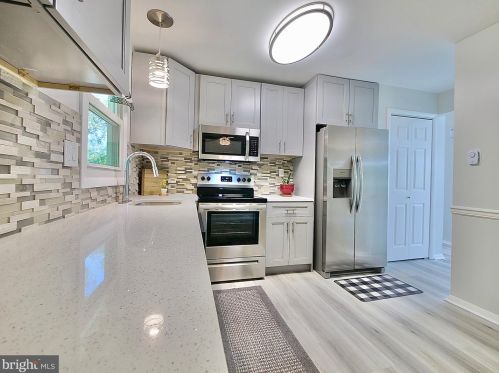 1694 Bethel Rd, Boothwyn PA  19060-2049 exterior