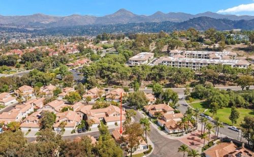 16010 Caminito De Linda, San Diego CA 92128-3349 exterior