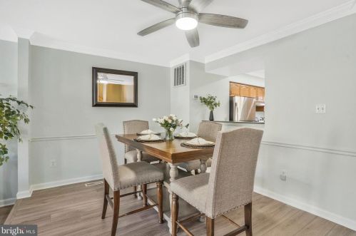 8854 Eagle Rock Ln, Springfield VA  22153-1727 exterior