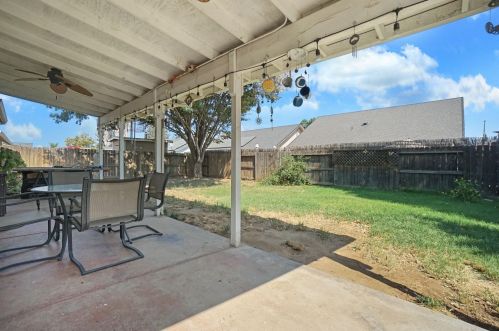 3737 Van Dusen Ave, Riverbank CA  95367-3030 exterior