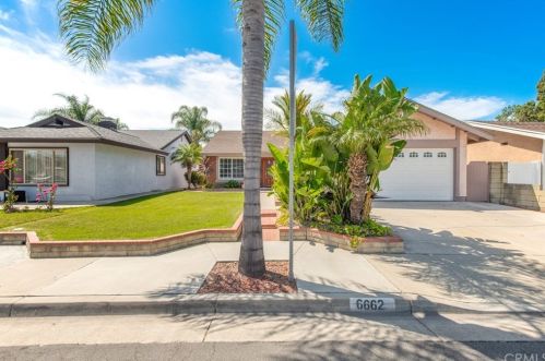 6662 Forest St, Cypress, CA 90630-4913