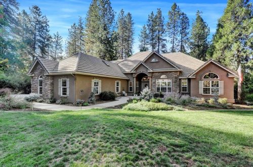 12881 Chatsworth Ln, Grass Valley CA  95945-9739 exterior