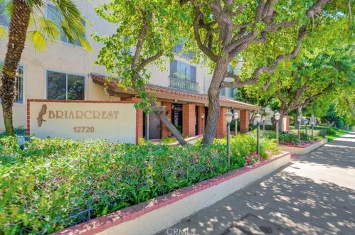 12720 Burbank Blvd, North Hollywood, CA 91607-1443