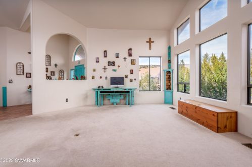 105 Castle Rock Trl, Sedona AZ 86336-6820 exterior