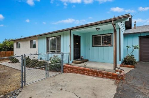 1111 Olive Ave, Vista, CA 92083-4736