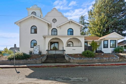 145 Wood St, Willits, CA 95490-3406