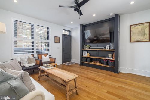 620 Carpenter St, Philadelphia PA  19147-2908 exterior