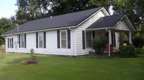 1879 Bluff Springs Rd, Mc Minnville, TN 37110-7724
