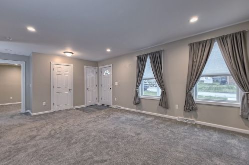 5268 Center Dr, Latrobe PA  15650-2770 exterior