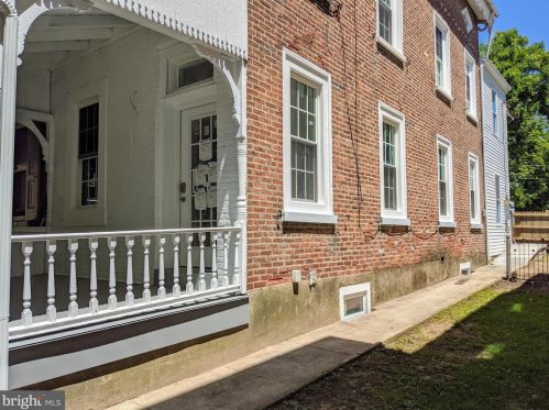 707 Marshall St, Norristown, PA 19401-4129