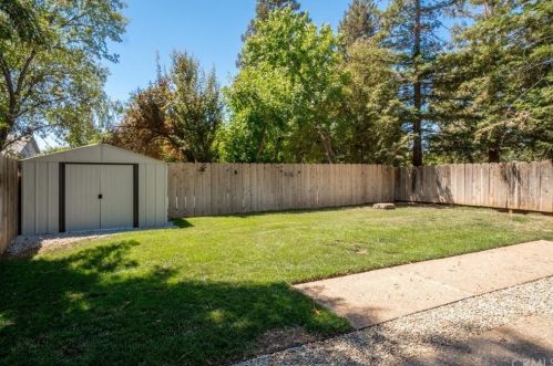 26 Whitewood Way, Chico CA  95973-1079 exterior