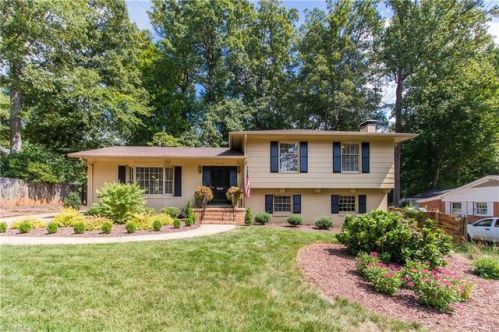 2710 Lafayette Ave, Greensboro, NC 27408-4310