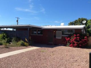 3769 Sylvane St, Tucson, AZ 85713-2411
