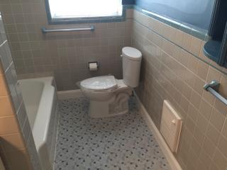 1520 14th St, Saint Petersburg FL  33704-4006 exterior