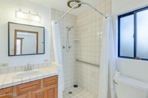 7125 Paradise Dr, Scottsdale AZ 85254-4735 exterior