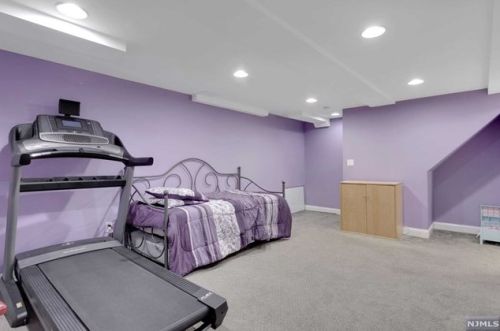 1663 River Rd, Teaneck NJ  07666-2259 exterior