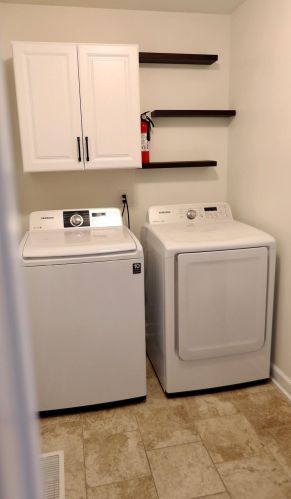 724 Joshua Ln, Lake Geneva WI  53147-4746 exterior