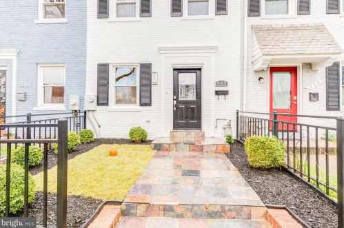 448 20th St, Washington, DC 20002-4704