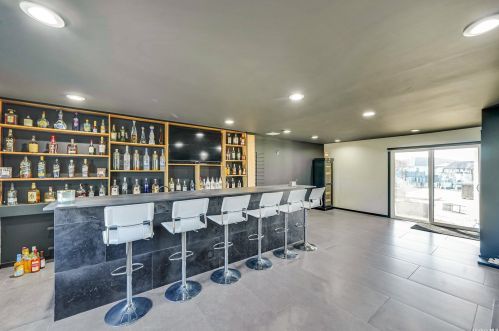 110 Schooner Ln, Copiague NY  11726-5311 exterior