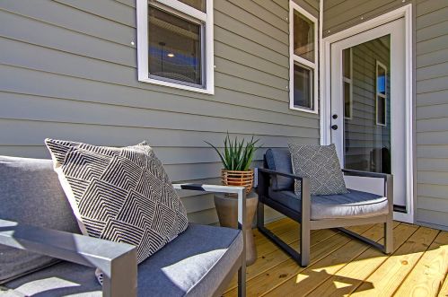 181 Winding River Dr, Johns Island SC  29455-3464 exterior