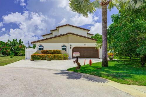 1111 Cherlynn Ter, West Palm Beach, FL 33406-5272
