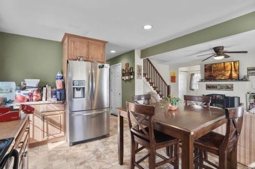 318 Noxon Rd, Poughkeepsie NY  12603-2904 exterior