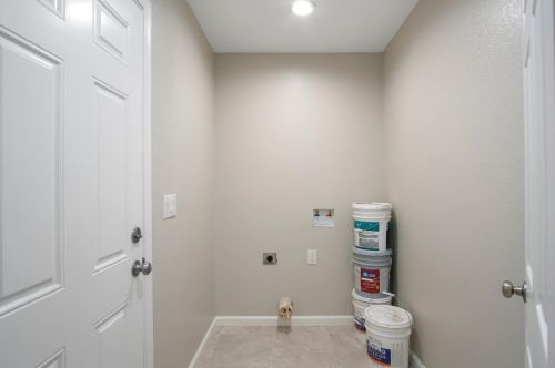 13275 Marshall St, Le Grand CA  95333-9762 exterior