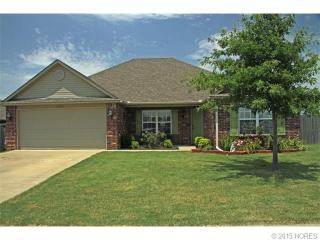4906 Wisconsin St, Bartlesville, OK 74006-1968
