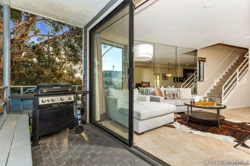 3802 Crown Pt Dr, San Diego CA 92109-6711 exterior