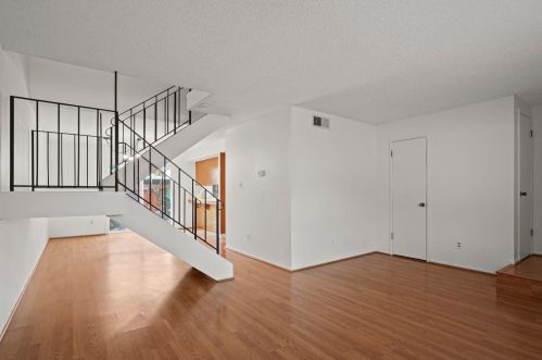 6423 Wexford Cir, Citrus Heights CA  95621-4923 exterior