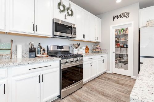 473 Aldrich Ave, Livingston CA  95334-9130 exterior