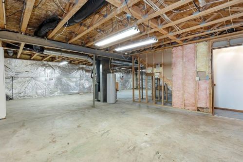 7991 Windsome Ct, Blacklick OH  43004-8104 exterior