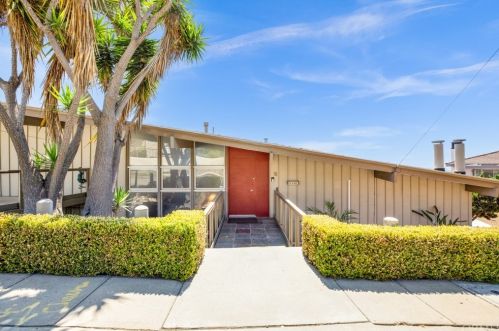 2530 21st St, Long Beach, CA 90755-6022