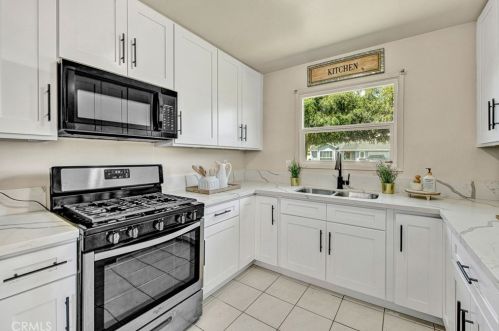 2402 Mills Dr, Orange, CA 92868-3436