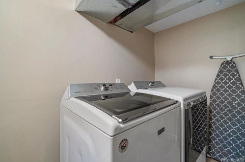 4732 Newton St, Denver CO 80219-2632 exterior