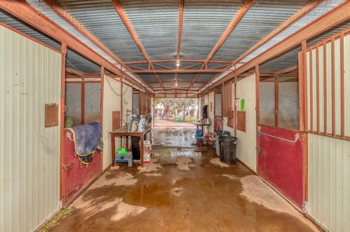 455 Color Cv Rd, Sedona AZ 86336-3637 exterior