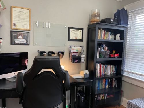 76 Scheerer Ave, Newark NJ  07112-2524 exterior