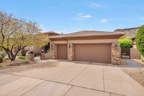 9144 Summer Hill Blvd, Scottsdale, AZ 85268-6356