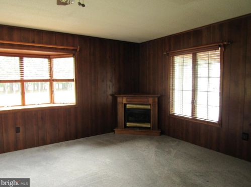 12007 Laurel Rd, Laurel DE  19956-3538 exterior