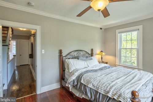 528 Liberty St, Charles Town WV  25414-1830 exterior