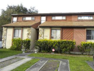 2782 Gray Fox Ln, Orlando, FL 32826-3693